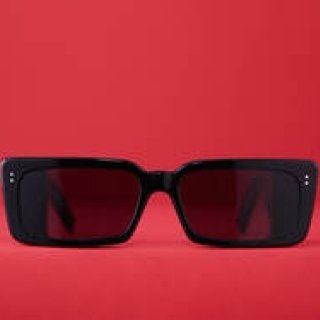 vol.47「個性派サングラス」GUCCI｜グッチ ギャラリー