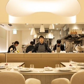 6年連続ミシュラン二つ星シェフによる"美食の舞台"が福岡に誕生、「L‘Unique labo」が紡ぐ新たな物語