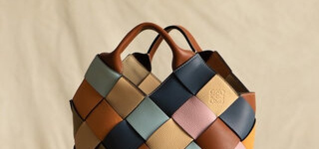 ロエベ、ウィリアム・ド・モーガンにインスパイアされたコレクション