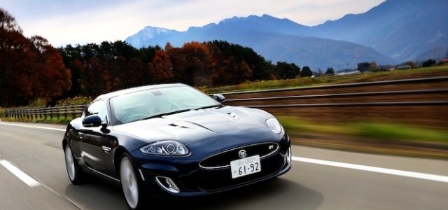 ジャガーXKRを試す｜Jaguar - Web Magazine OPENERS(ウェブマガジン