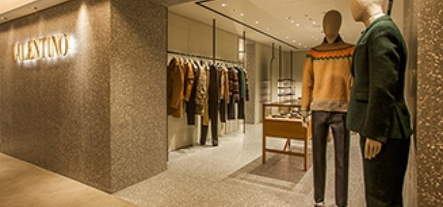 ヴァレンティノ ウオモ⭐️コレクターズエディション 特集｜ヴァレンティノ ウォモのオープン記念限定モデル｜VALENTINO