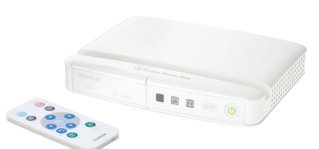 富士フイルム 画像を自動的に整理してくれる“魔法の写真箱” 「Wonder