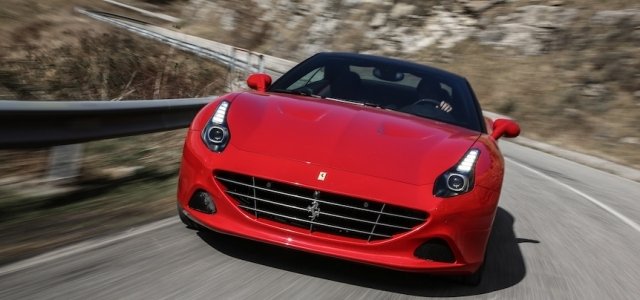 Ferrari フェラーリ California カリフォルニア ハードカタログ 09年初夏デリバリーされる話題のオープンモデル、新型「フェラーリ