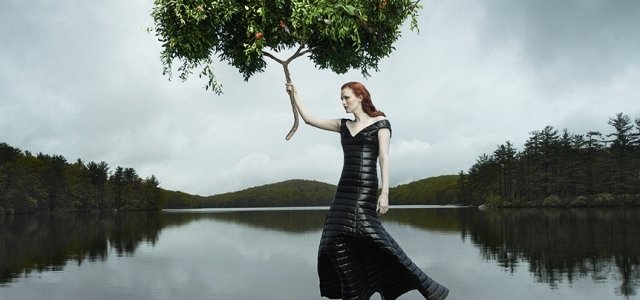 写真家アニー・リーボヴィッツが描く、モンクレール2016秋冬