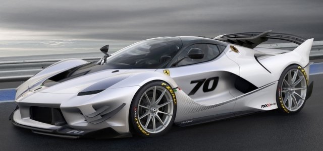 フェラーリ、サーキット走行用実験車両「FXX-K Evo」を公開｜Ferrari