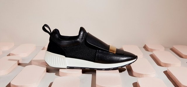 セルジオ ロッシの「sr1」最新アイテム｜SERGIO ROSSI - Web Magazine