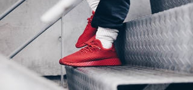 adidas｜錦織 圭選手の勝負靴「adizero feather II AC」プレゼント