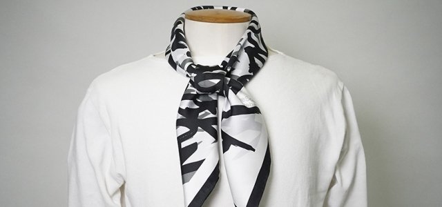 シルクを知り尽くしたネクタイメーカーが、スカーフブランドをスタート