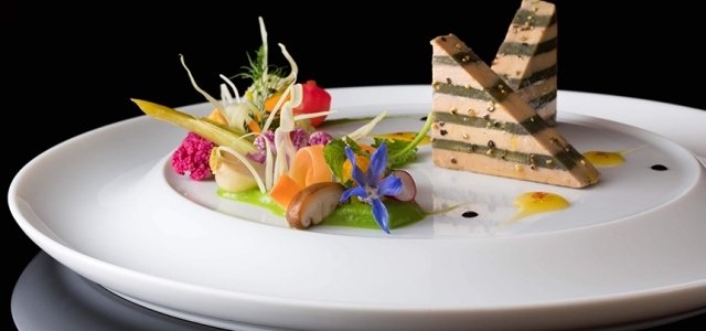 ジョエル・ロブションが贈る春の訪れを祝うコースメニュー｜Joël