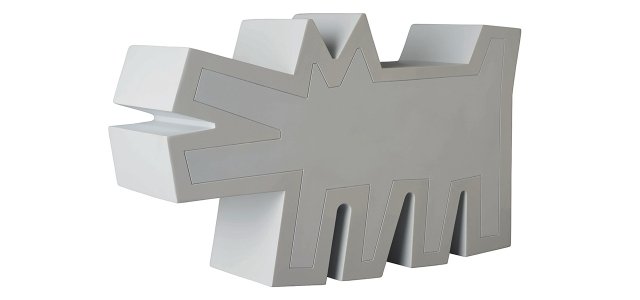 キース・へリングの「吠える犬」が立体造形に。Barking Dog STATUE