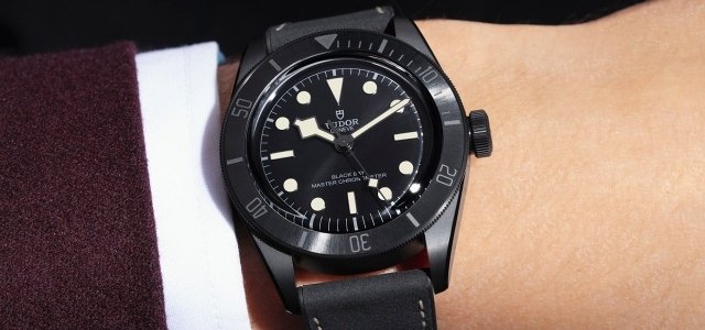 マットブラックの渋さが際立つ2021年の新作「BLACK BAY CERAMIC