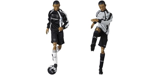 F.C.R.B. × PlayStation モデルの12インチ・フィギュアが登場