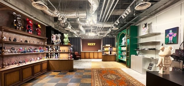 メディコム・トイならでは”の発見に満ちた トイとアートのワンストップ