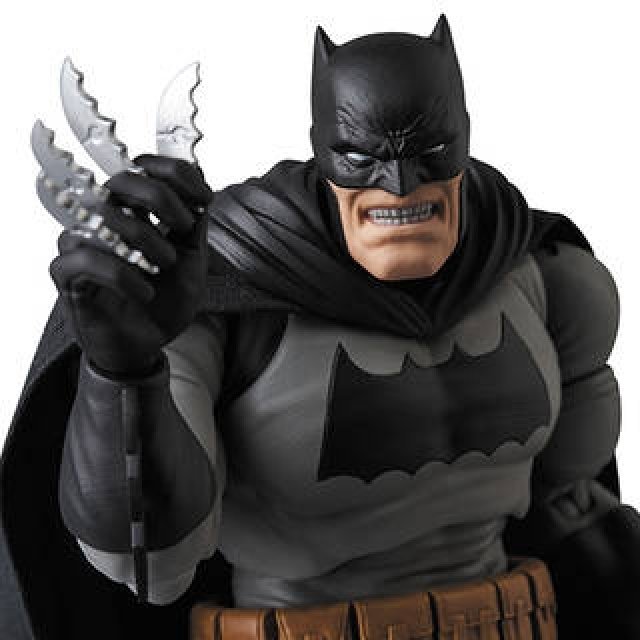 MAFEX BATMAN (The Dark Knight Returns)｜MEDICOM TOY