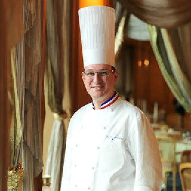 トゥールダルジャン 東京のエグゼクティブシェフがフランスの“人間国宝”に｜TOUR D'ARGENT TOKYO