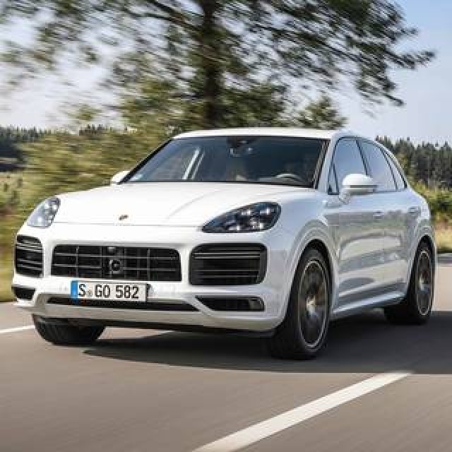 史上最強となるポルシェ カイエンの予約受注を開始｜Porsche