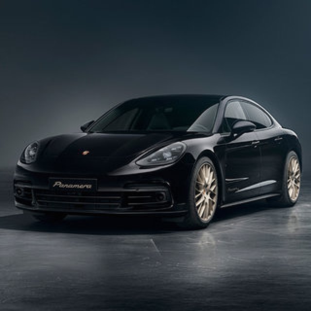 パナメーラの誕生10周年を記念したスペシャルエディションが登場｜ Porsche