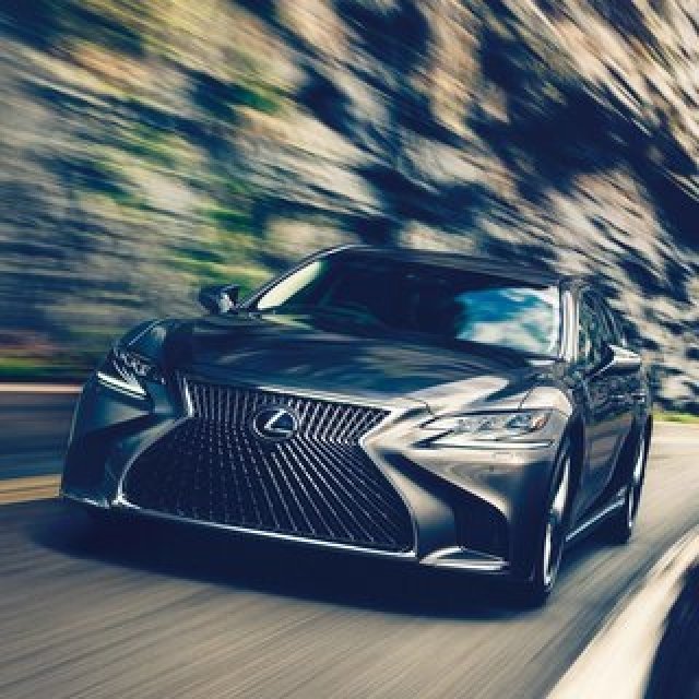 より上質な乗り心地を追求──レクサスのフラッグシップセダンLSがアップグレード｜ Lexus