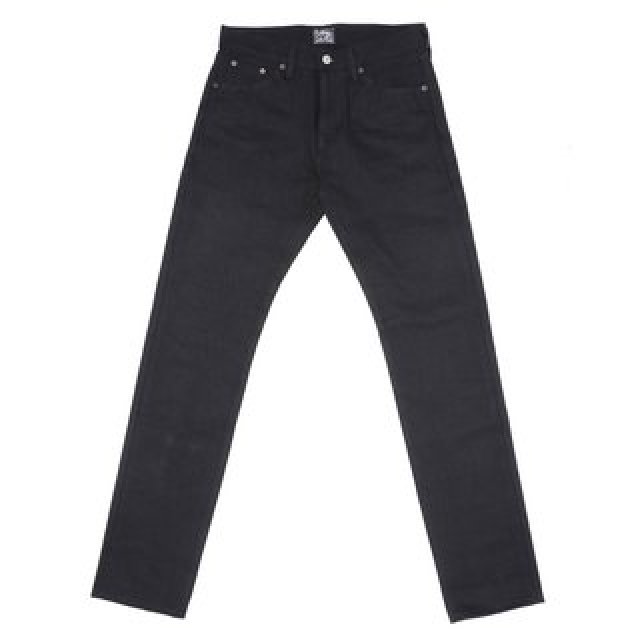 ヤンチェ_オンテンバールがEDWINとコラボレーション｜JANTJE_ONTEMBAAR