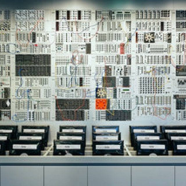 東洋化成とウェイヴのコラボレーションアイテム発売｜WAVE