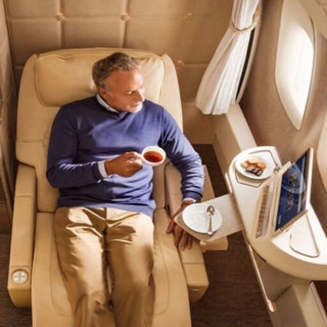 エミレーツの最新ファーストクラスを地上で体験できるチャンス｜Emirates