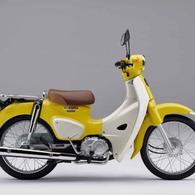 スーパーカブ110に鮮やかなイエローとブラウンシートの新色登場｜Honda