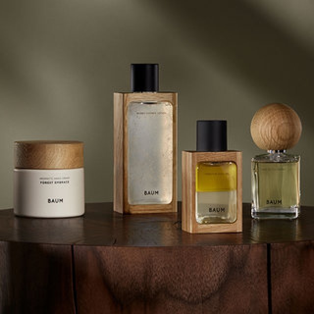 テーマは“樹木との共生”。商品パッケージに「カリモク」も参画したスキン&マインドケアブランド｜BAUM