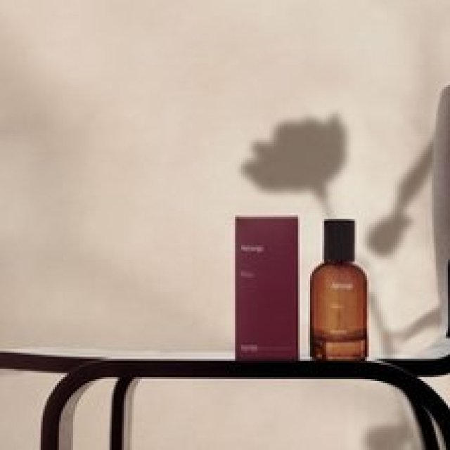 イソップ4作目となるフレグランス「ローズ オードパルファム」が登場｜Aēsop