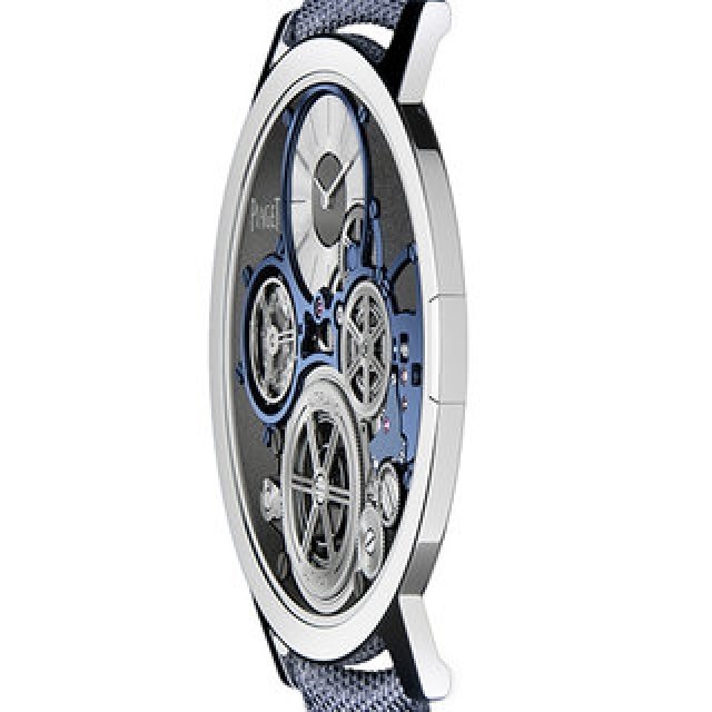 厚さわずか2ミリの小宇宙「アルティプラノ アルティメート コンセプト」｜PIAGET