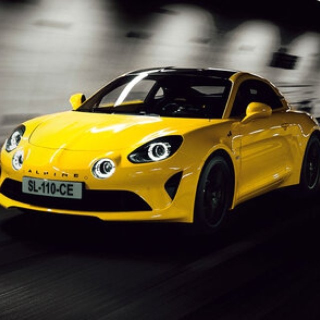 “ひまわりの黄色”をまとったアルピーヌが期間限定で登場｜Alpine