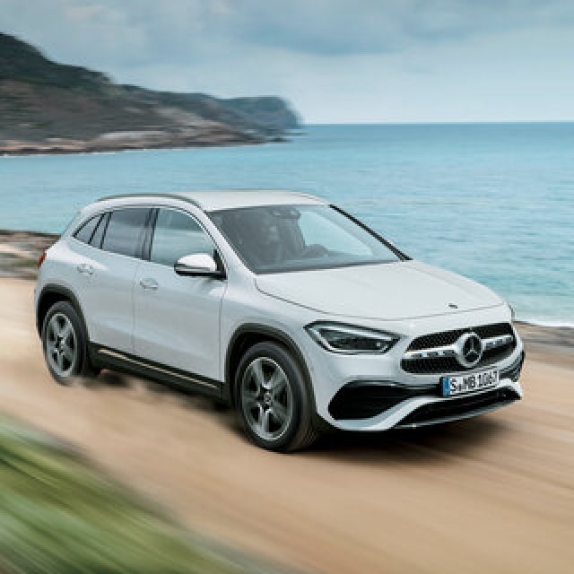 メルセデス･ベンツのコンパクトSUV「GLA」がフルモデルチェンジ｜ Mercedes Benz