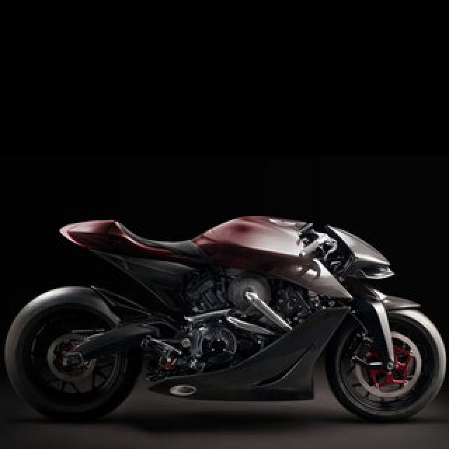 アストン×ブラフ･シューペリアが共同開発したスーパーバイクが走行テストを開始｜ASTON MARTIN / BROUGH-SUPERIOR