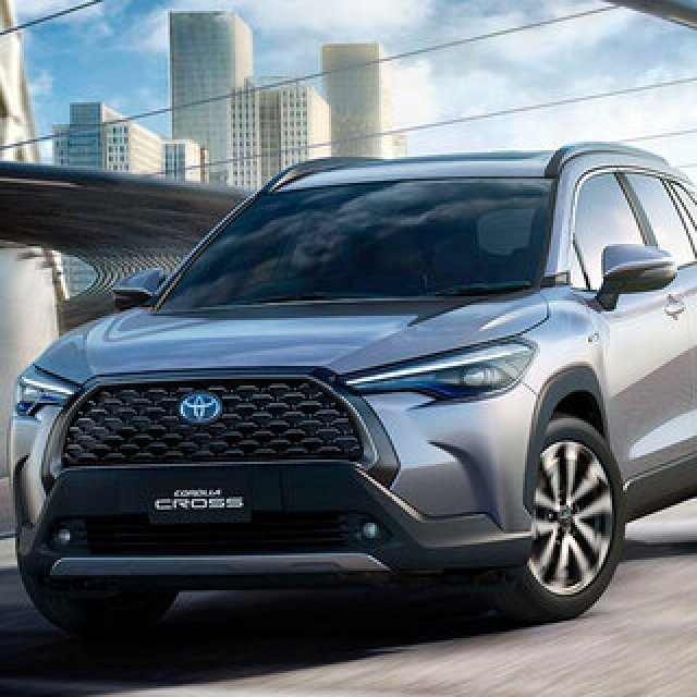 カローラにSUVの新兄弟が誕生──トヨタが「カローラ クロス」をタイで世界初公開｜TOYOTA