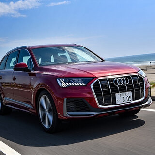 48VマイルドHVを搭載した新型アウディQ7がデビュー|Audi