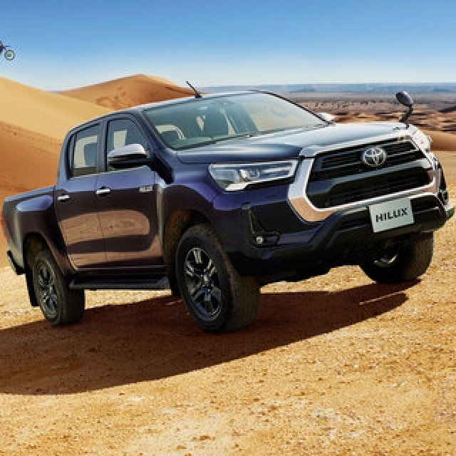 よりタフに──トヨタ ハイラックスが力強さを強調するマイナーチェンジを実施|TOYOTA