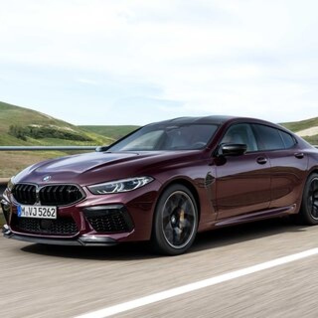 ビー・エム・ダブリュー、SKYTREK社が開催するラグジュアリーツアーにM8グランクーペを提供｜ BMW