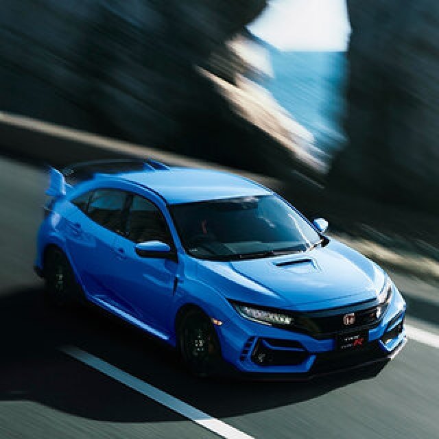 シビック タイプRがサーキット走行性能を進化させるマイナーチェンジ|HONDA