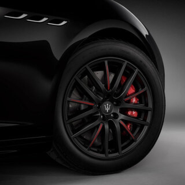 マセラティ、ディーゼル生産終了を記念した「ギブリ ファイナルエディション」を24台限定で発売｜Maserati