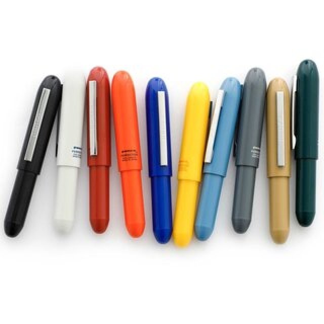 重量はわずか8グラム。バレット型ボールペンのライトモデルが発売|penco
