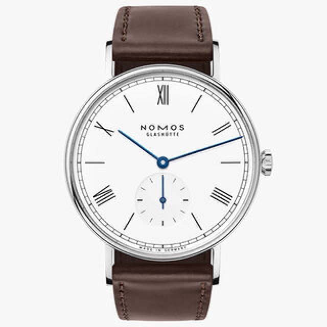 格調のある小径モデル。エナメル調の光沢が美しい新作「ラドウィッグ」｜NOMOS GLASHÜTTE