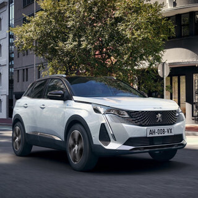 プジョー3008がフェイスリフトを実施 プラグインハイブリッドモデルも追加|Peugeot