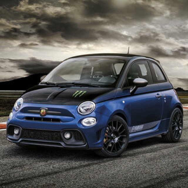 アバルトに世界で2000台、日本で60台限定のコラボレーションモデル｜Abarth
