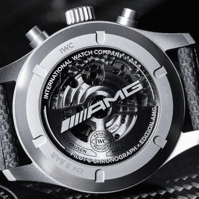 2021年新作「パイロット・ウォッチ・クロノグラフ・エディション“AMG”」｜IWC