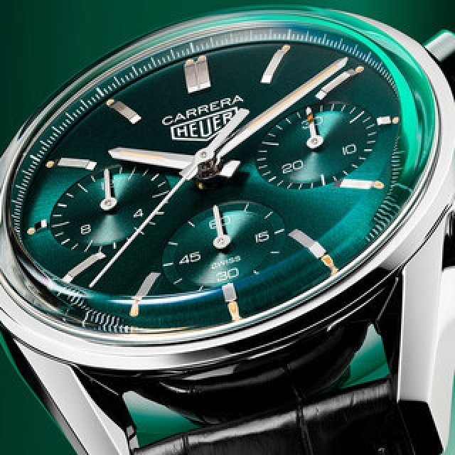 ヴィンテージ風のティールカラーが印象的な「タグ・ホイヤー カレラ グリーン スペシャルエディション」｜TAG HEUER