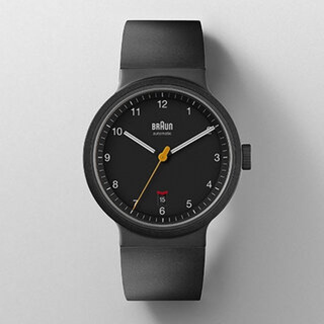 ブランド創立100周年を記念したブラウン初の機械式ウオッチ｜BRAUN