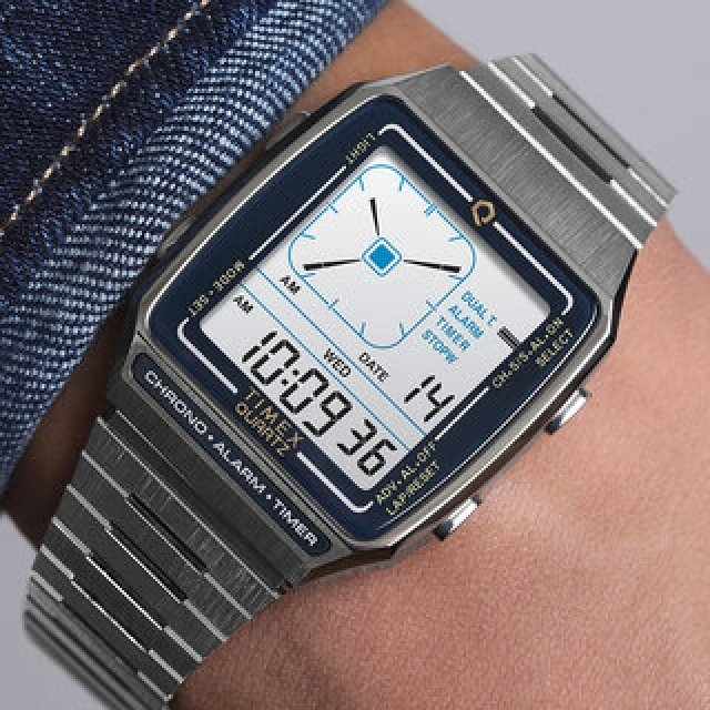 1980年代のデジタルアナログウオッチ復刻モデル「Q TIMEX Reissue Digital LCA」｜TIMEX