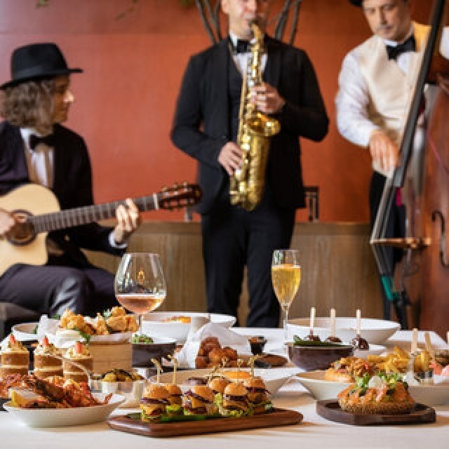 グランド ハイアット 東京でリラックスした週末を過ごす「オーク ドア グランド ブランチ」｜GRAND HYATT TOKYO