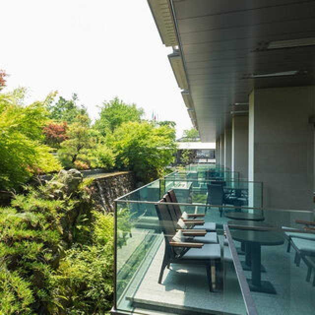 古都の春を満喫。シャンパンフリーフロー付きアフタヌーンティーなど特別メニューが登場｜ THE RITZ-CARLTON, KYOTO