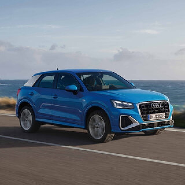 アウディ、Q2にディーゼルエンジンのTDIモデルを追加｜Audi