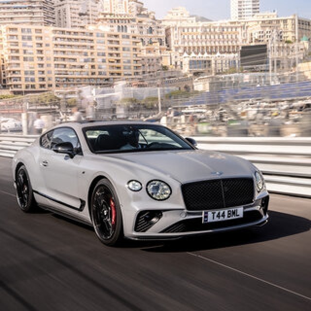 走りも、見た目もスポーティに進化したコンチネンタルGT SとGTC Sが誕生｜Bentley